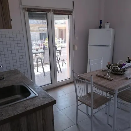 Nea Roda Sunny Retreats - Seaside Escape Casa vacanze