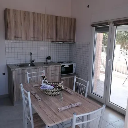 Nea Roda Sunny Retreats - Seaside Escape *